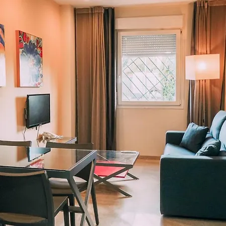 Apartamento Vertice Sevilla Aljarafe *