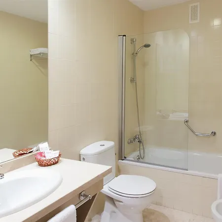 Vertice Sevilla Aljarafe Apartamento *