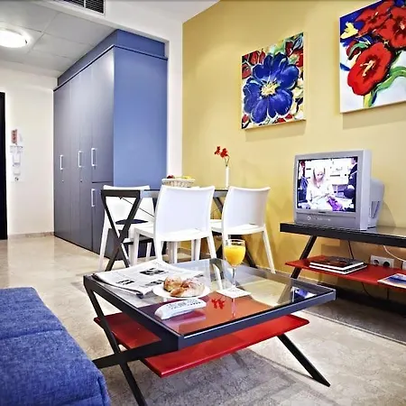 Vertice Sevilla Aljarafe Apartamento *